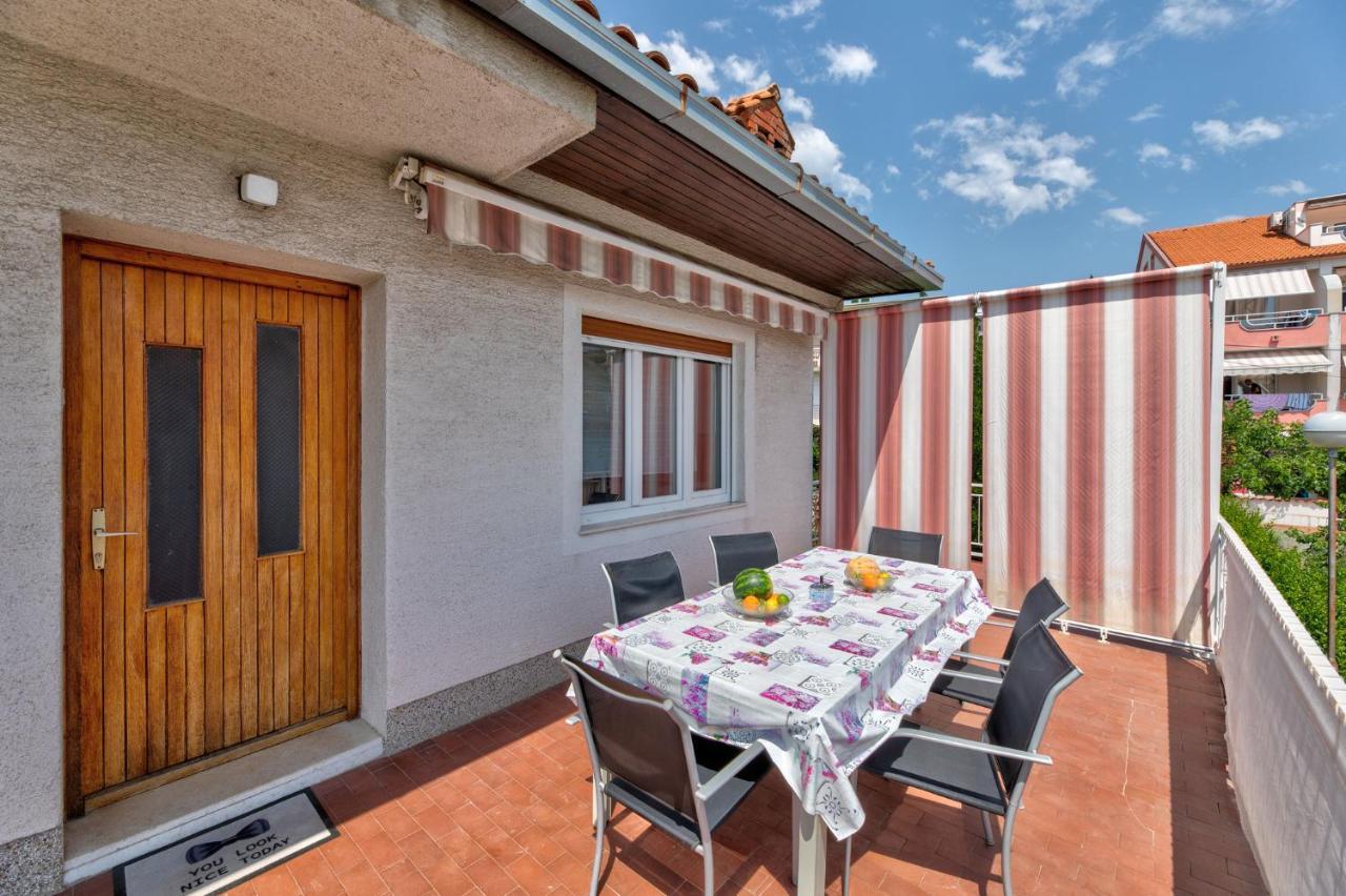 Duda Apartment Crikvenica Luaran gambar
