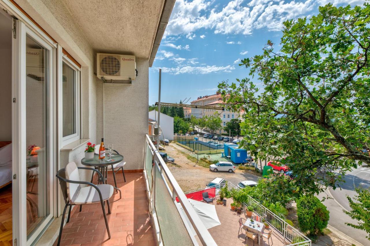 Duda Apartment Crikvenica Luaran gambar
