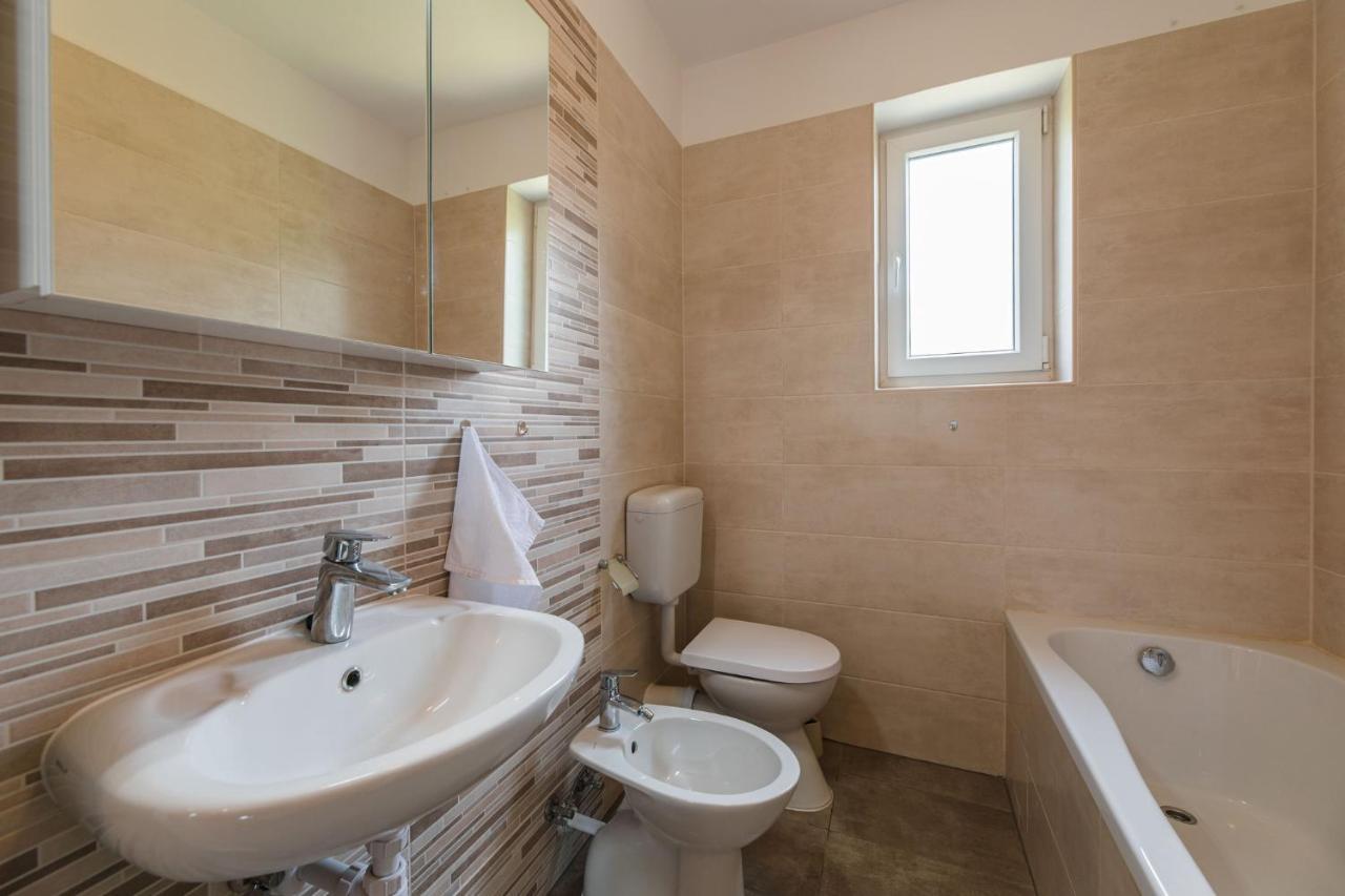 Duda Apartment Crikvenica Luaran gambar
