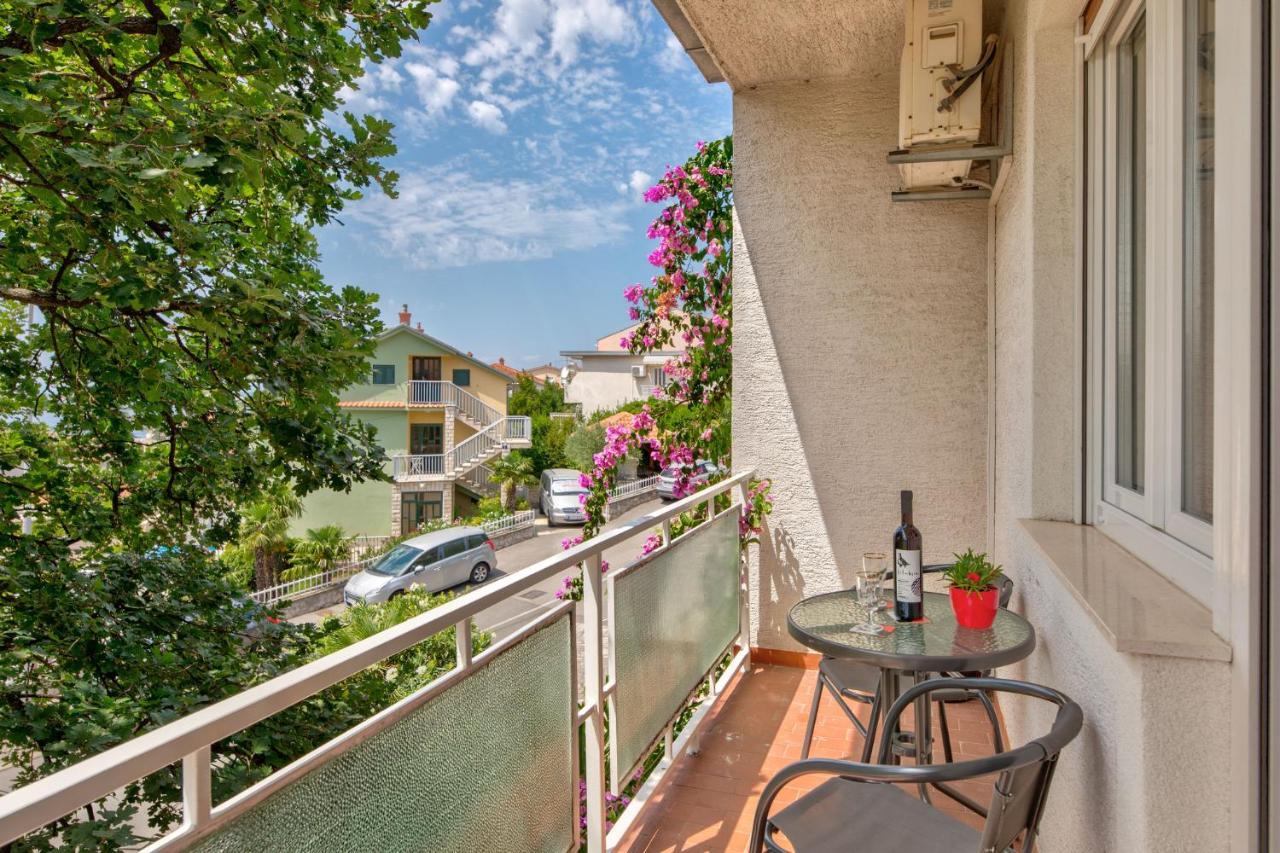 Duda Apartment Crikvenica Luaran gambar