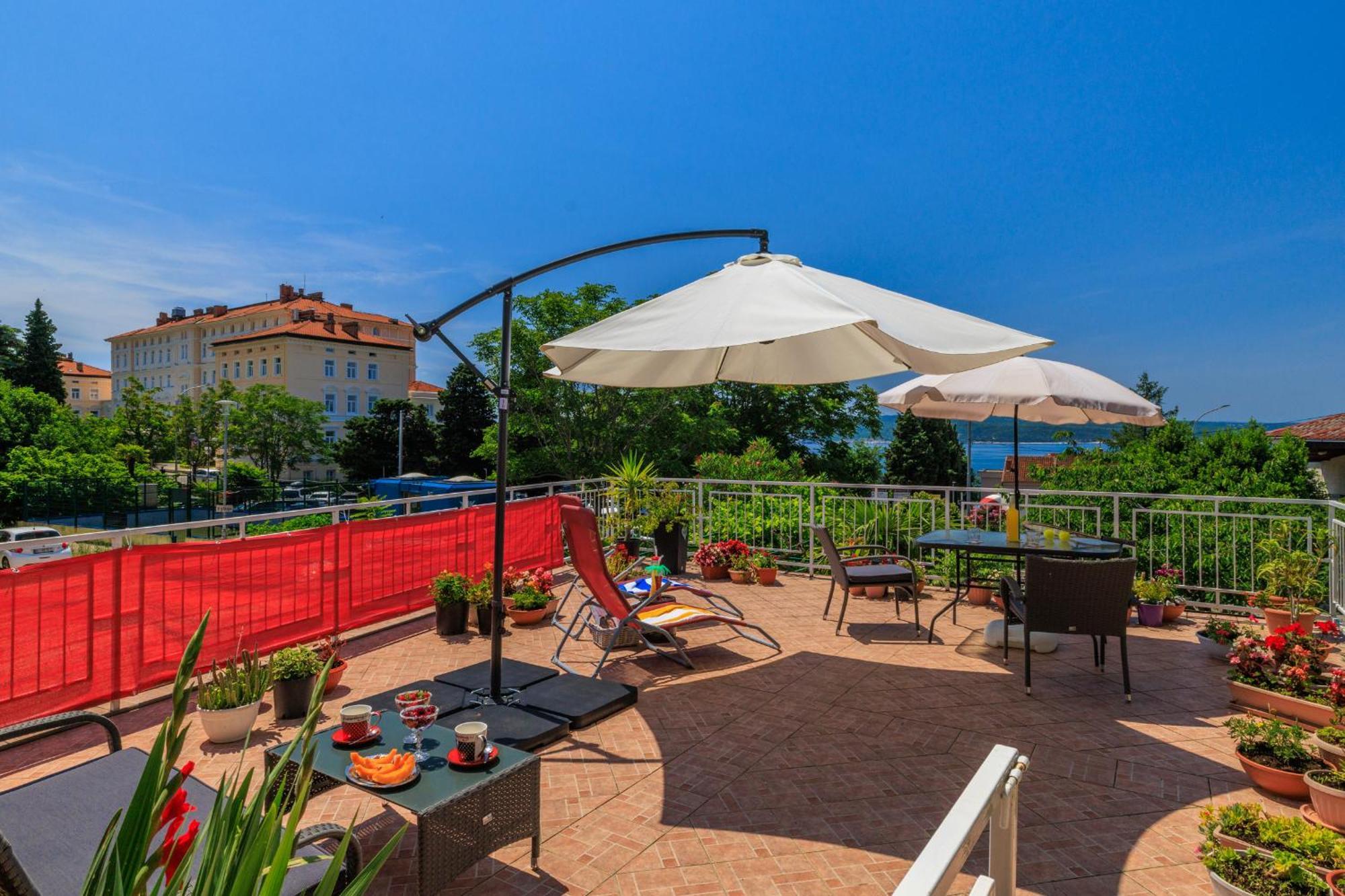 Duda Apartment Crikvenica Luaran gambar