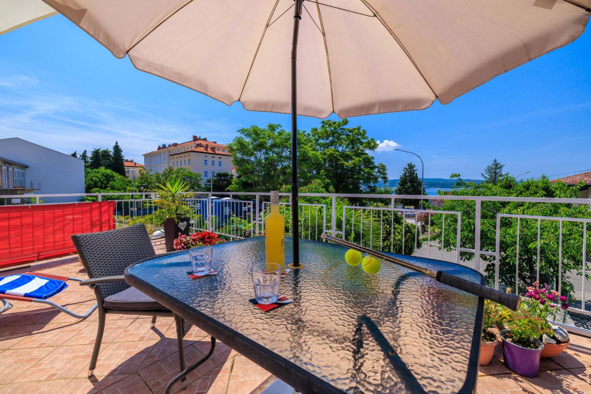 Duda Apartment Crikvenica Luaran gambar